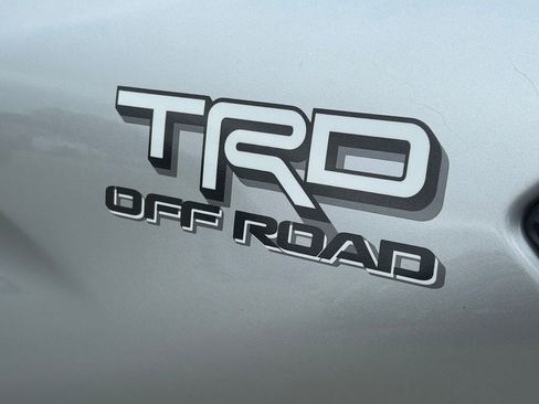 Used 2024 Toyota Tacoma TRD Off-Road image 14