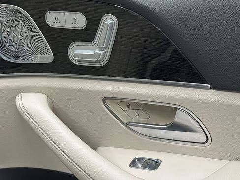 Used 2020 Mercedes-Benz GLE 350 image 17