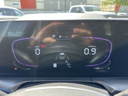 New 2025 Kia Telluride S image 11