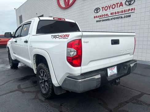 Used 2016 Toyota Tundra SR5 w/ TRD Off Road Package AWD/4WD image 6