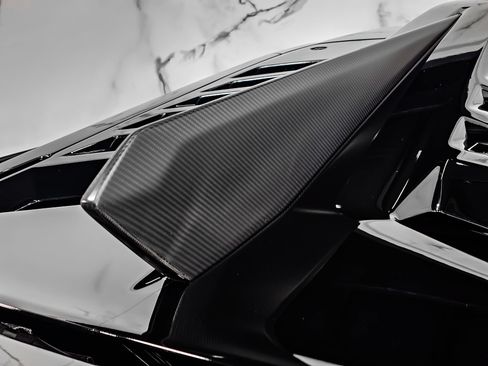 Used 2023 Lamborghini Huracan STO RWD image 15