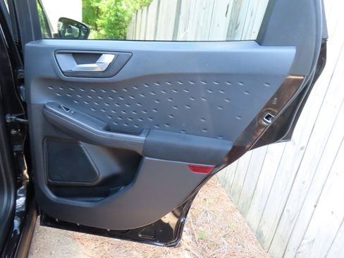 Used 2020 Ford Escape SE AWD/4WD image 21