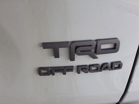 Used 2020 Toyota RAV4 TRD Off-Road w/ TRD Off-Road Weather Package AWD/4WD image 69