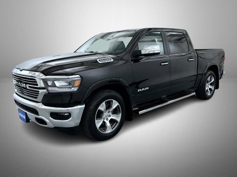 Used 2022 RAM 1500 Laramie AWD/4WD image 1