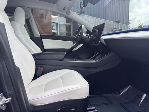 Used 2021 Tesla Model Y Performance AWD/4WD image 21