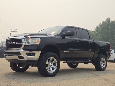 Used 2022 RAM 1500 Big Horn AWD/4WD image 4
