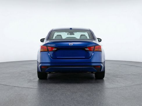 Used 2025 Nissan Altima 2.5 SV image 7