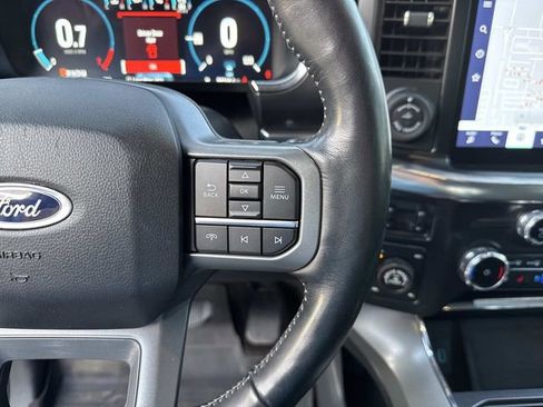 Certified 2022 Ford F150 Lariat w/ Equipment Group 502A High image 25