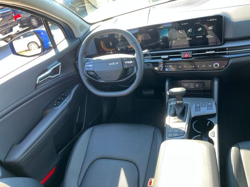 New 2026 Kia Sportage EX w/ EX Panorama Roof Package image 12