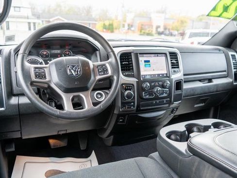 Used 2022 RAM 1500 Classic Warlock w/ Electronics Group AWD/4WD image 9