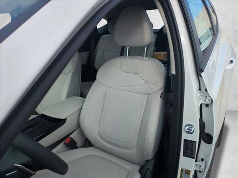 New 2026 Hyundai Tucson Blue SE image 15