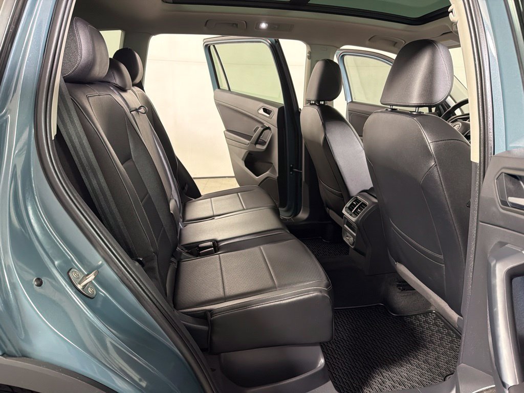 Used 2019 Volkswagen Tiguan SE w/ Panoramic Sunroof Package AWD/4WD image 20