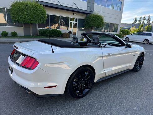 Used 2017 Ford Mustang GT Premium w/ Equipment Group 401A RWD image 14