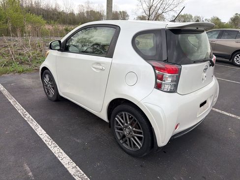 Used 2014 Scion iQ image 5