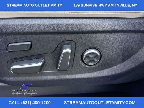 Used 2025 Hyundai Palisade Limited image 21