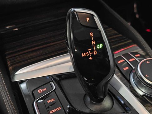 Used 2023 BMW 540i xDrive w/ M Sport Package AWD/4WD image 23