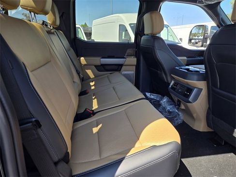 New 2025 Ford F250 Lariat w/ Lariat Ultimate Package image 14