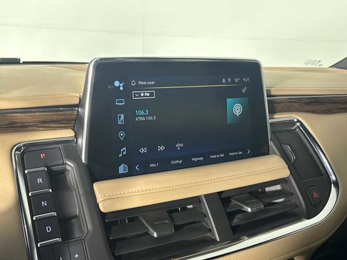 Used 2023 Chevrolet Tahoe Premier image 35