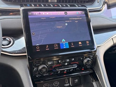 Certified 2023 Jeep Grand Cherokee Trailhawk w/ Luxury Tech Group III AWD/4WD image 21