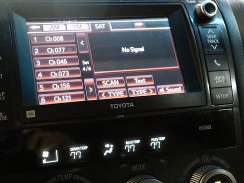 Used 2013 Toyota Sequoia Platinum RWD image 53