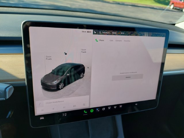 Used 2024 Tesla Model Y Long Range AWD/4WD image 26