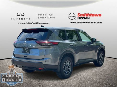 Used 2025 Nissan Rogue S AWD/4WD image 9