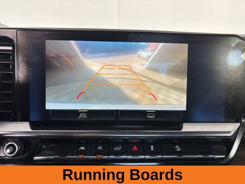 Used 2024 Chevrolet Silverado 1500 LT Trail Boss w/ Protection Package image 15