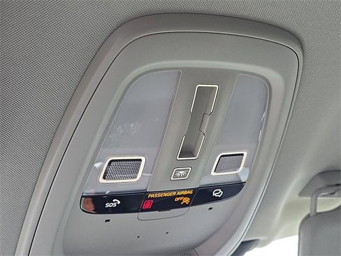 New 2026 Volvo XC90 B6 Ultra w/ Protection Package Premier image 18