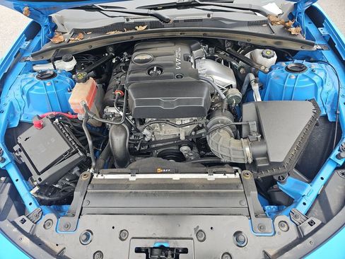 Used 2023 Chevrolet Camaro LT w/ RS Package image 9