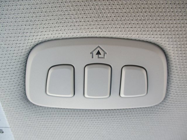 New 2025 Ford Explorer Active w/ Active Comfort Package RWD image 17