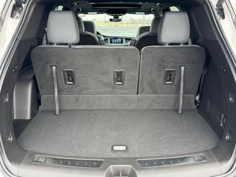 Certified 2023 Buick Enclave Essence w/ Experience Buick Package image 4