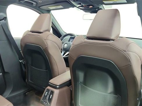 Used 2024 BMW X1 xDrive28i w/ Premium Package image 27