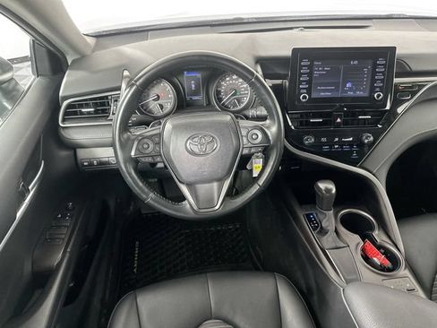 Used 2023 Toyota Camry SE FWD image 10