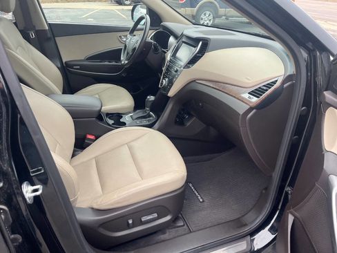 Used 2019 Hyundai Santa Fe XL image 12