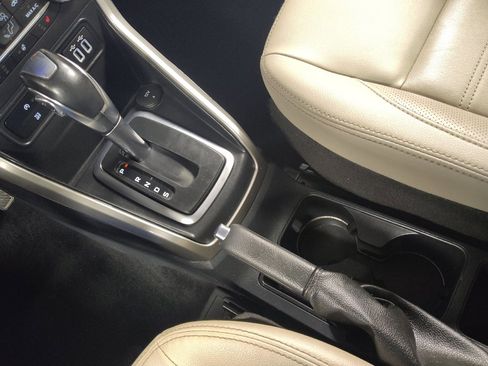 Used 2020 Ford EcoSport Titanium FWD image 26