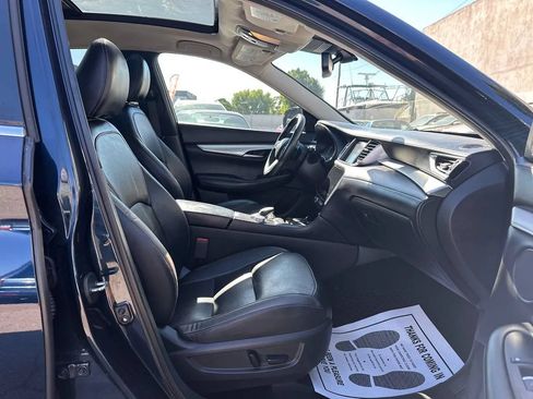 Used 2019 INFINITI QX50 Essential w/ Cargo Package FWD image 41