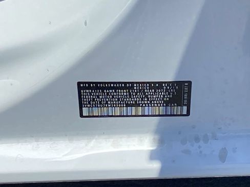 Used 2019 Volkswagen Jetta SE FWD image 29