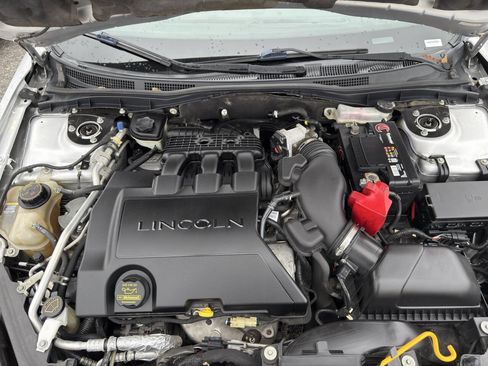 Used 2012 Lincoln MKZ FWD image 14