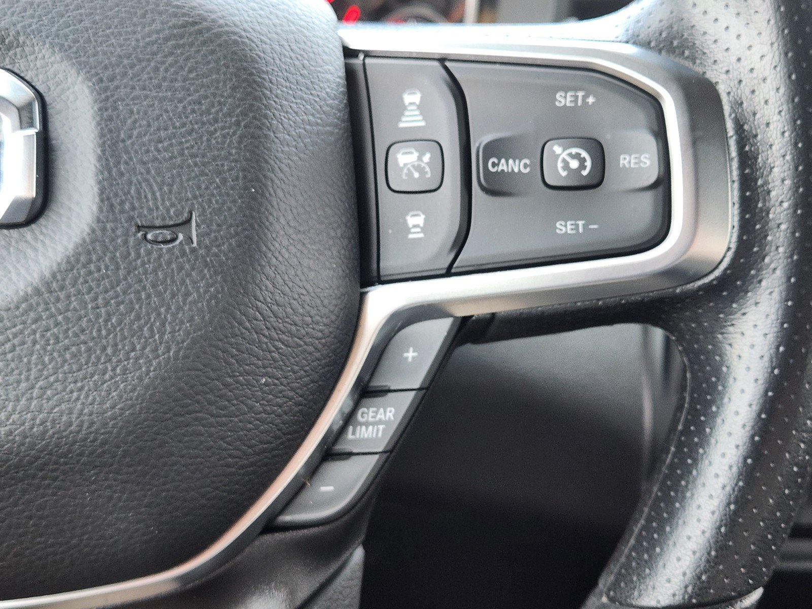 Used 2026 RAM 2500 Tradesman AWD/4WD image 22
