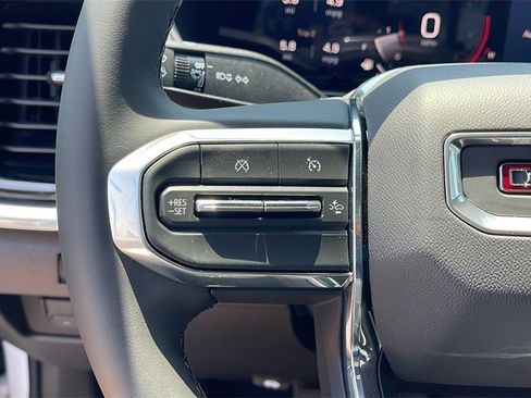 New 2025 GMC Canyon Elevation w/ Convenience Package image 24