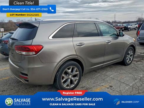 Used 2016 Kia Sorento SX image 4