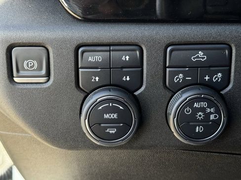 Used 2023 Chevrolet Silverado 1500 RST w/ Redline Edition image 23