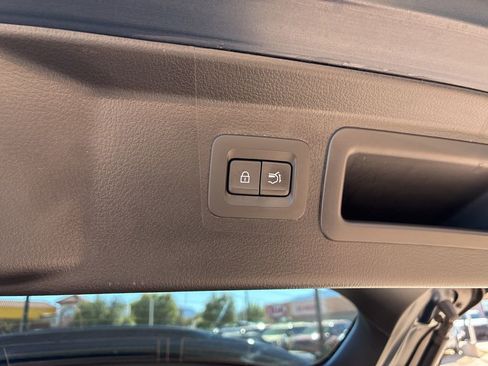 Used 2023 MAZDA CX-50 2.5 S w/ Cargo Package image 14