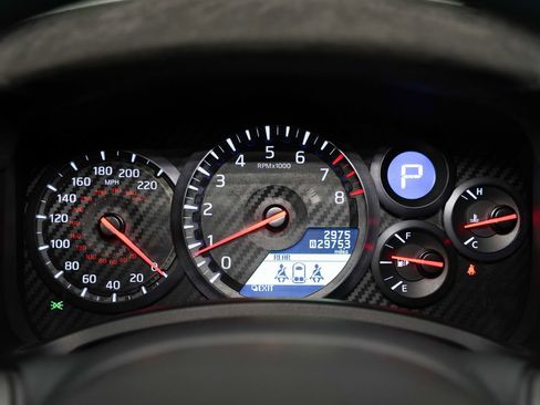 Used 2024 Nissan GT-R T-spec Dual-clutch 6-Speed Tra w/ Floor Mat Package image 50