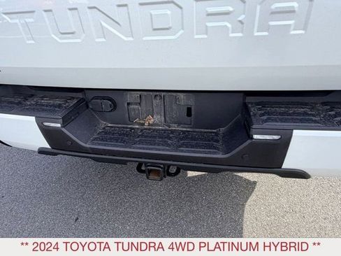Used 2024 Toyota Tundra Platinum AWD/4WD image 11