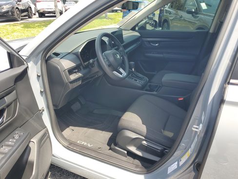Used 2026 Honda CR-V LX image 12