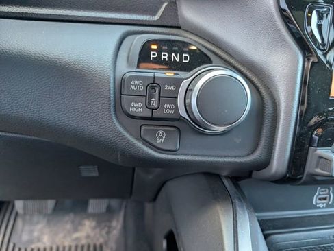 Used 2025 RAM 1500 Big Horn AWD/4WD image 5
