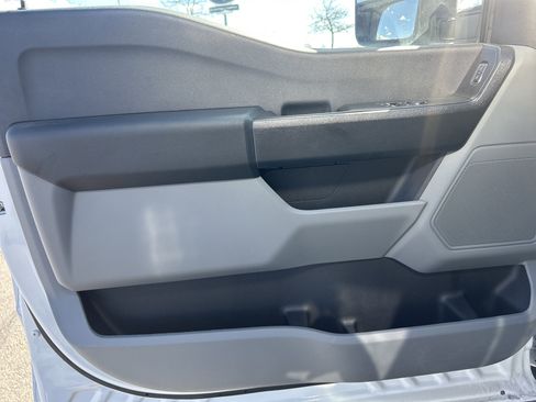 New 2025 Ford F450 XL w/ XL Chrome Package image 15