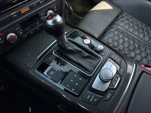 Used 2016 Audi RS 7 Prestige image 32