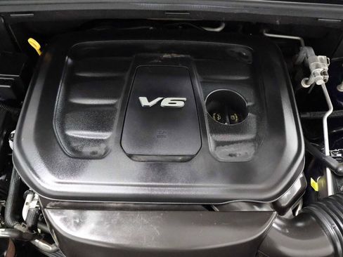 Used 2017 Jeep Grand Cherokee Laredo w/ Quick Order Package 23E AWD/4WD image 36